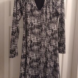 Elegant Black and White Patterned Dress